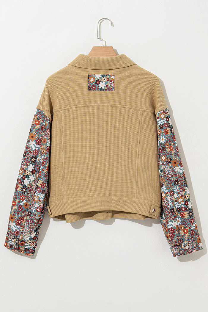 Veste boutonnée kaki en tricot gaufré à imprimé floral et patchwork