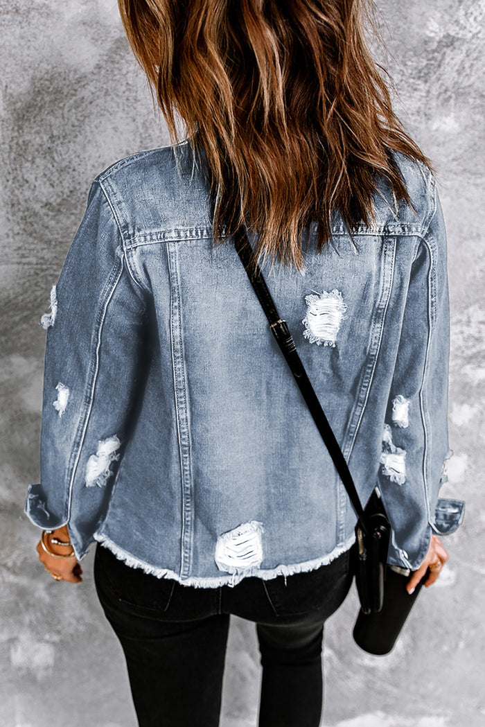 Veste en jean bleu ciel à revers et ourlet brut*