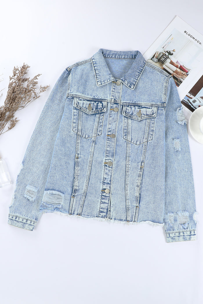 Veste en jean bleu ciel à revers et ourlet brut*