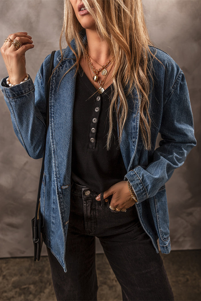 Veste en jean bleu voile avec poches latérales *