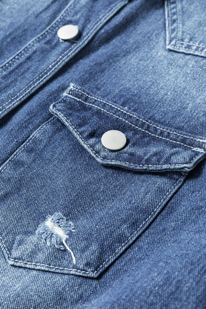 Veste longue en jean effiloché effet vieilli *