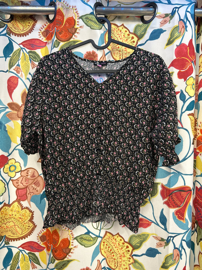 Y2k floral top
