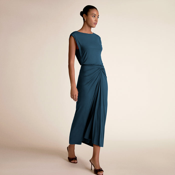 Woman wearing zita dress in moroccan blue | Lead